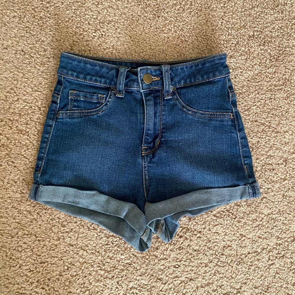 high waisted cuffed denim shorts